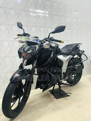 টিভিএস আপাচে আরটিআর ১৬০ ৪ভি ২০২২ ব্ল্যাক