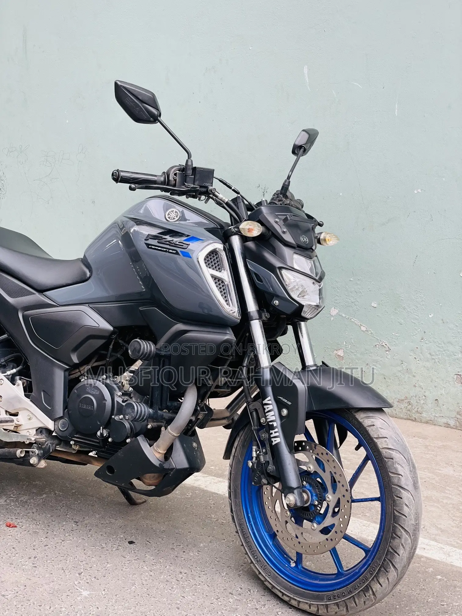 ইয়ামাহা এফজেডএস ভি৩ ২০২৪ গ্রে