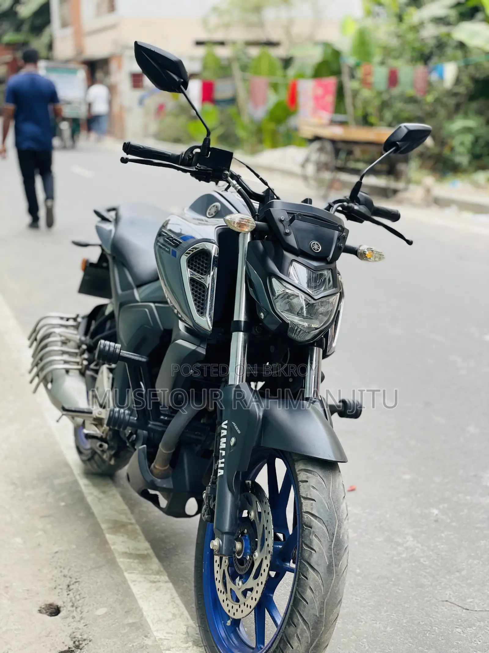 ইয়ামাহা এফজেডএস ভি৩ ২০২৪ গ্রে
