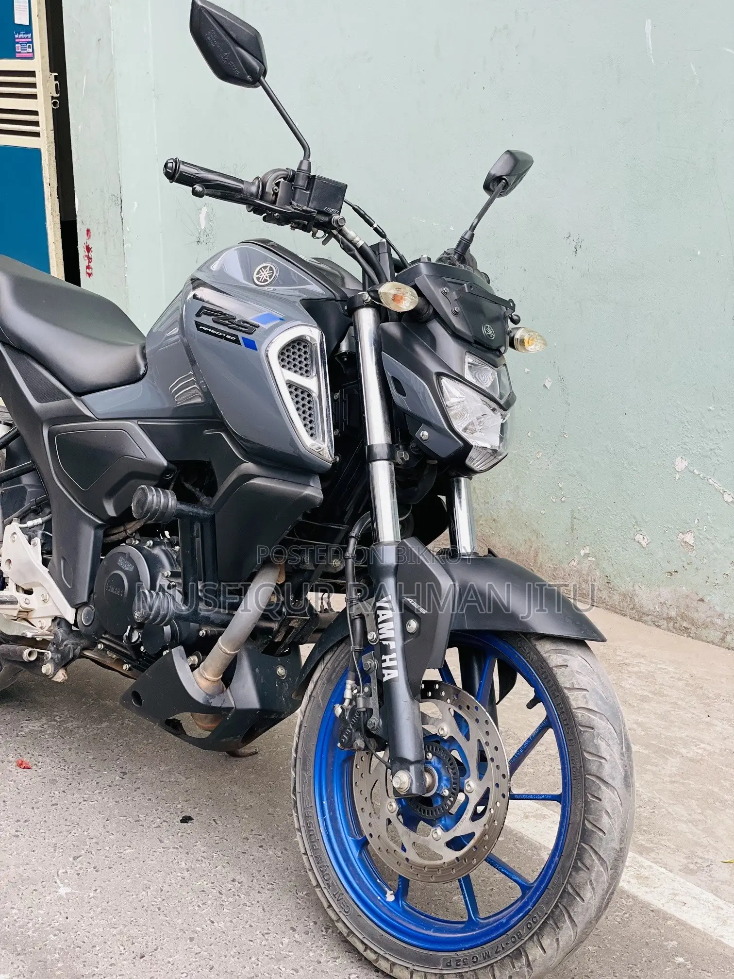 ইয়ামাহা এফজেডএস ভি৩ ২০২৪ গ্রে