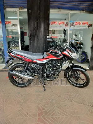 বাজাজ ডিসকভার ১২৫ ২০২৫ কালো