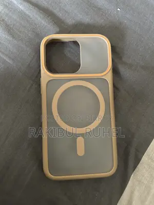 ব্যাক কভার ( ১৩ প্রো )