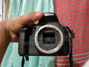 ক্যানন ১৩০০ডি ফুল
