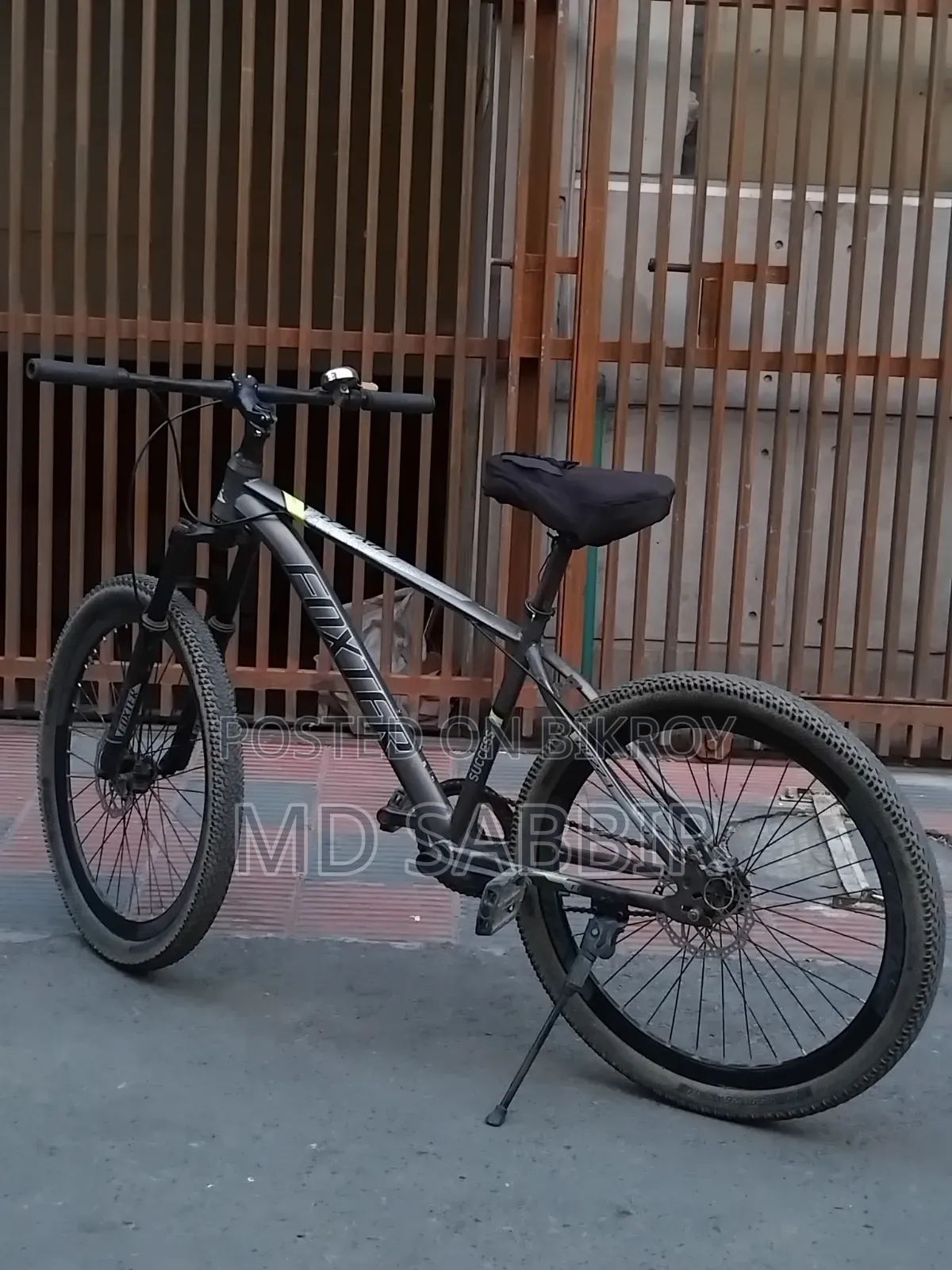 Fresh Condition Foxter Buzz-1 26" Non-Gear Bicycle for Sale