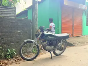 হোন্ডা সিজি১১০ ২০০০ গ্রিন