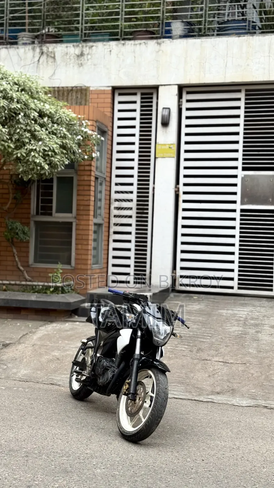 সুজুকি জিক্সার ২০১৯ কালো
