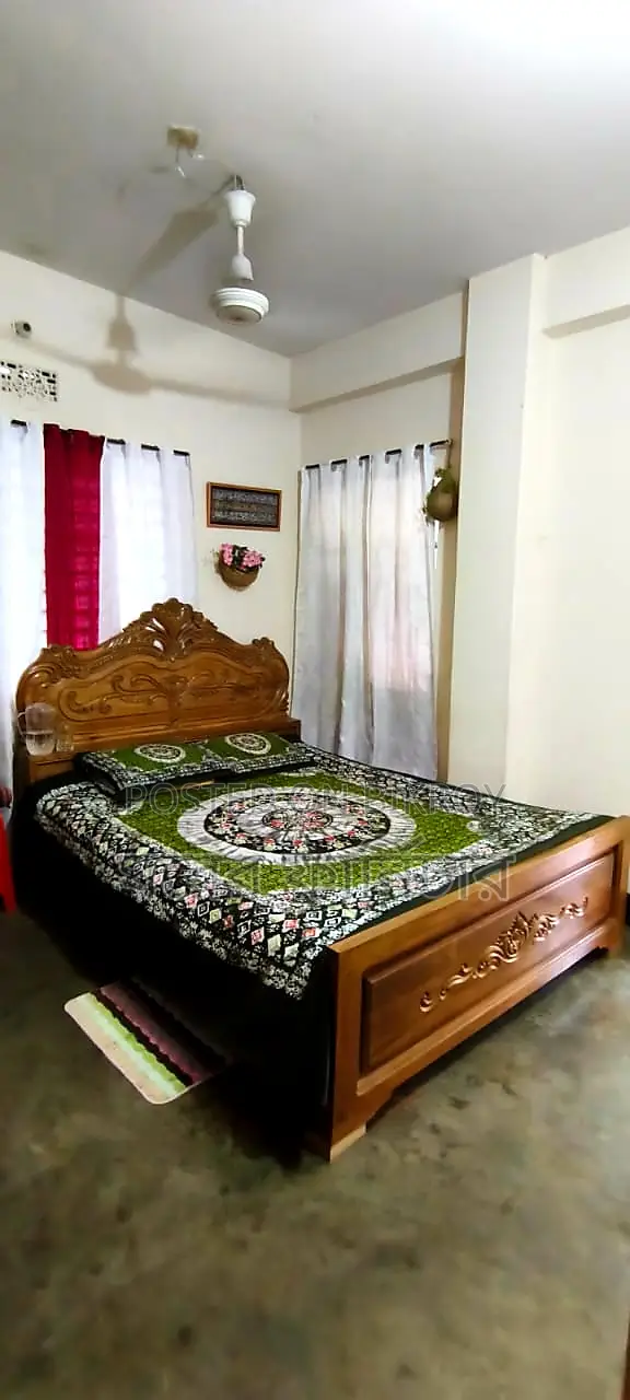 Beautiful Design Segun Wood Double Bed for Sale