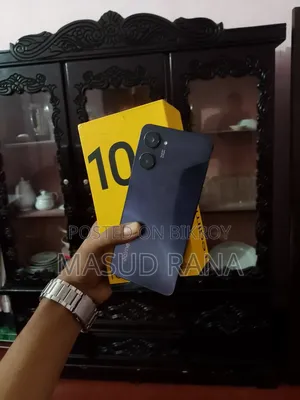 রিয়েলমি ১০ ১২৮ জিবি কালো