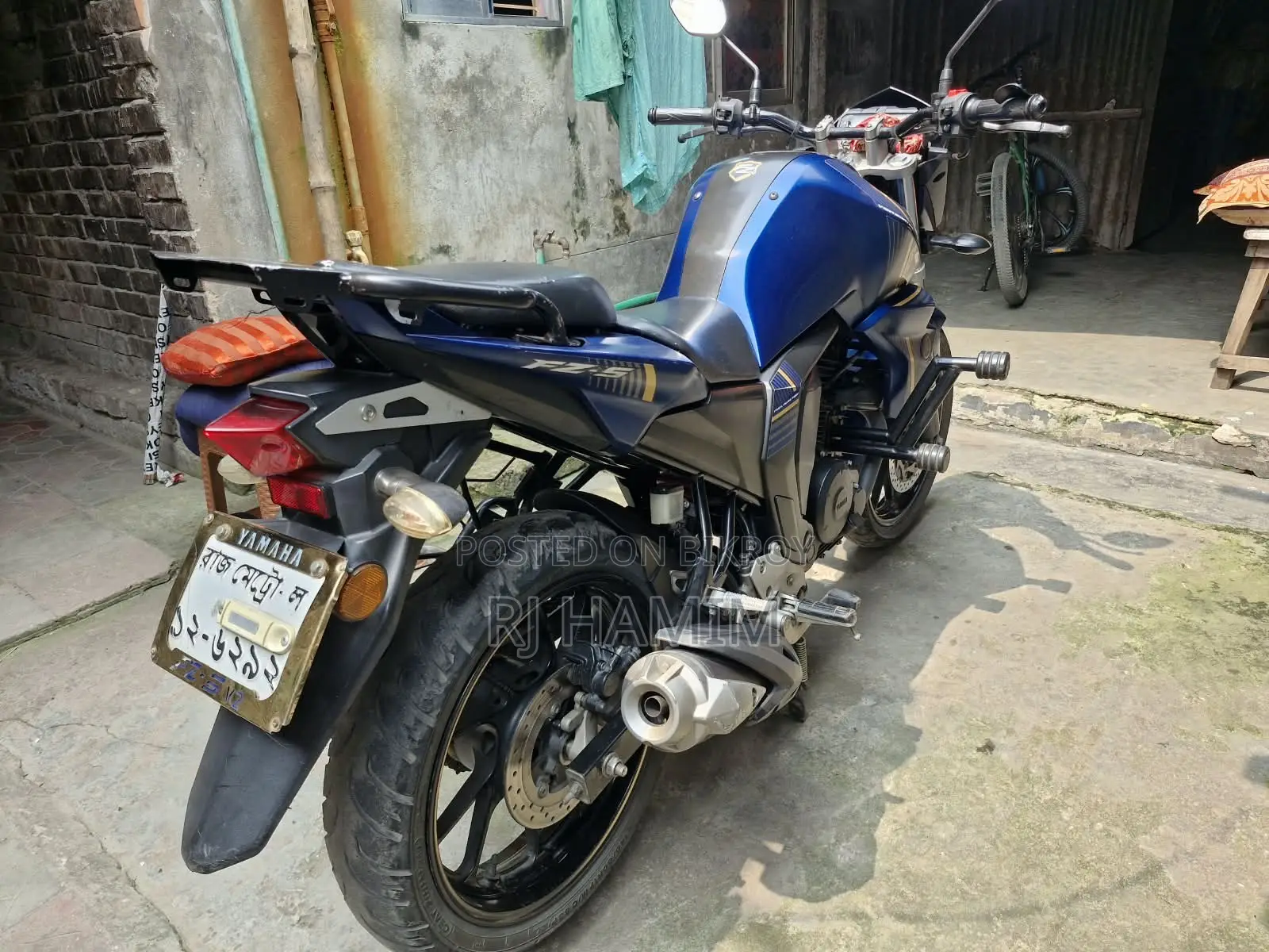 Yamaha FZS V2 2023 Blue