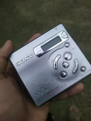 Sony MZ-R501 Silver Recordable MiniDisc Walkman
