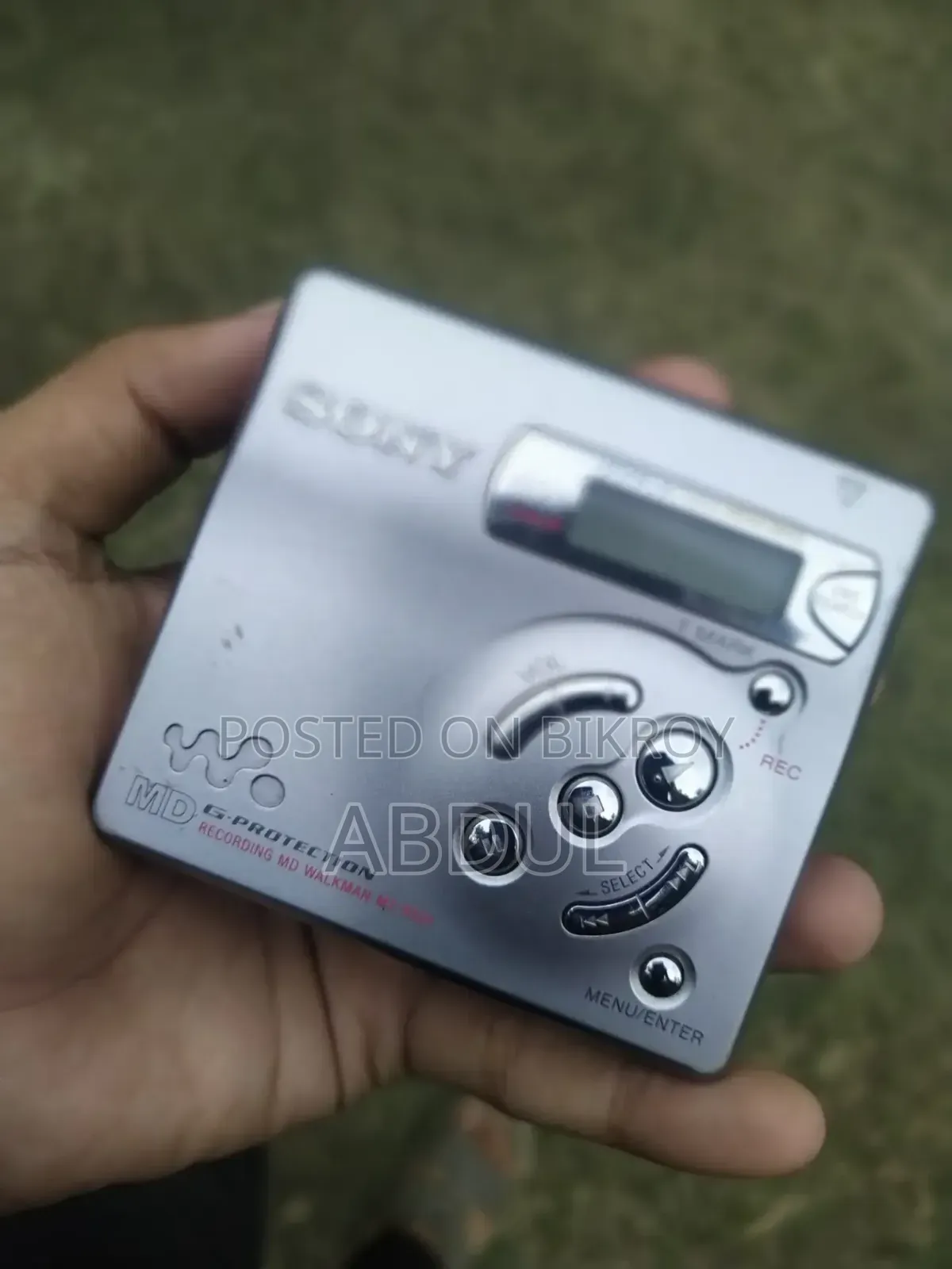Sony MZ-R501 Silver Recordable MiniDisc Walkman
