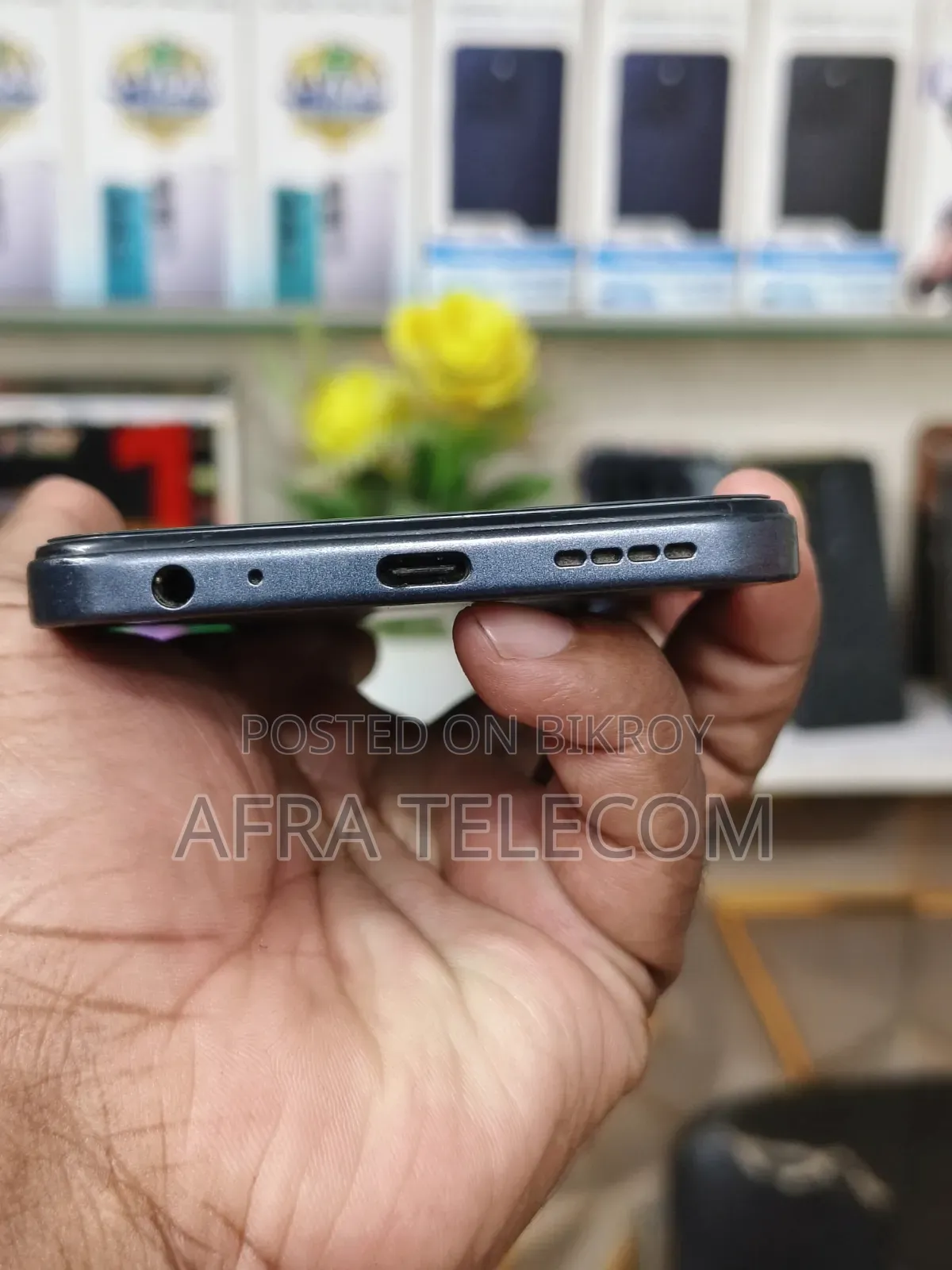 ইনফিনিক্স হট ৬০আই ২৫৬ জিবি ব্ল্যাক