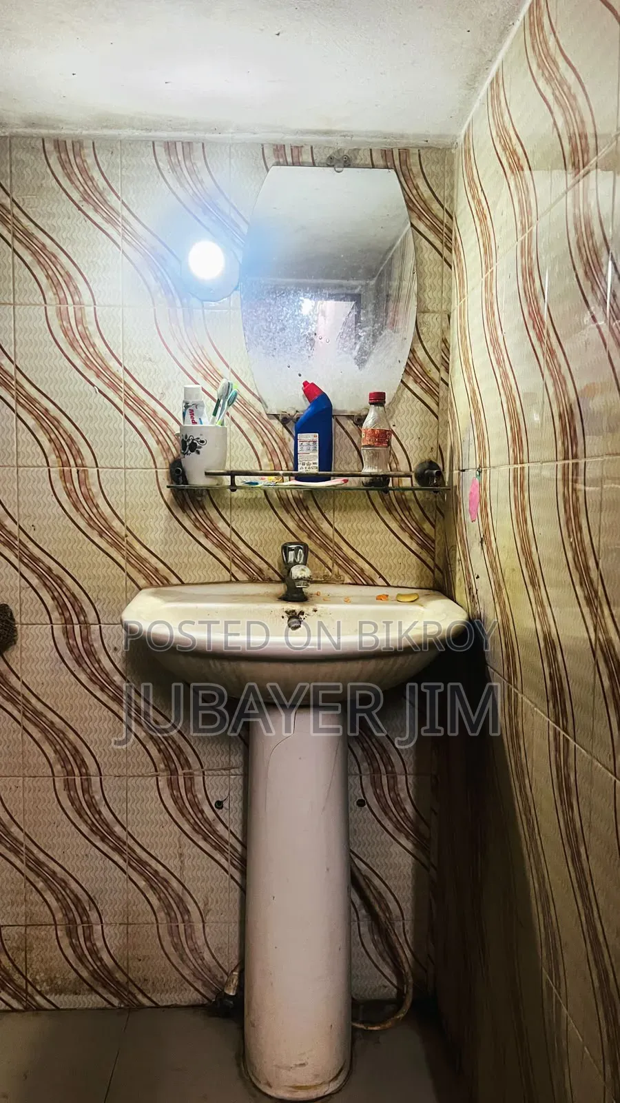Ground floor apartment rent for bachelor or family in Khulna.