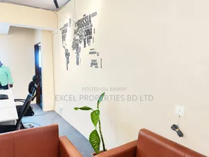 বনানীতে ৩টি বেডরুমের অ্যাপার্টমেন্ট বিক্রির জন্য