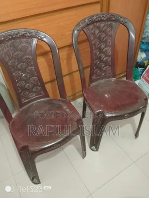 RFL Plastic Chair, Wardrobe & Side Table