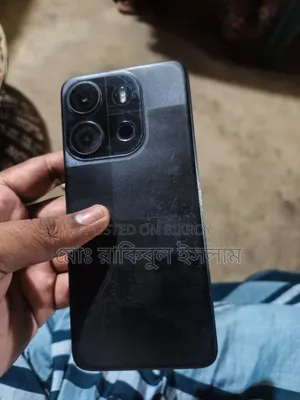 টেকনো স্পার্ক ৭ ৬৪ জিবি কালো