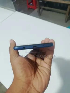 Samsung Galaxy M10 32 GB Blue