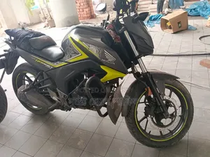 Honda Hornet 2018