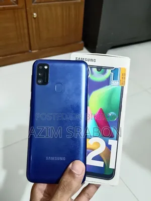 Samsung Galaxy M21 128 GB Blue