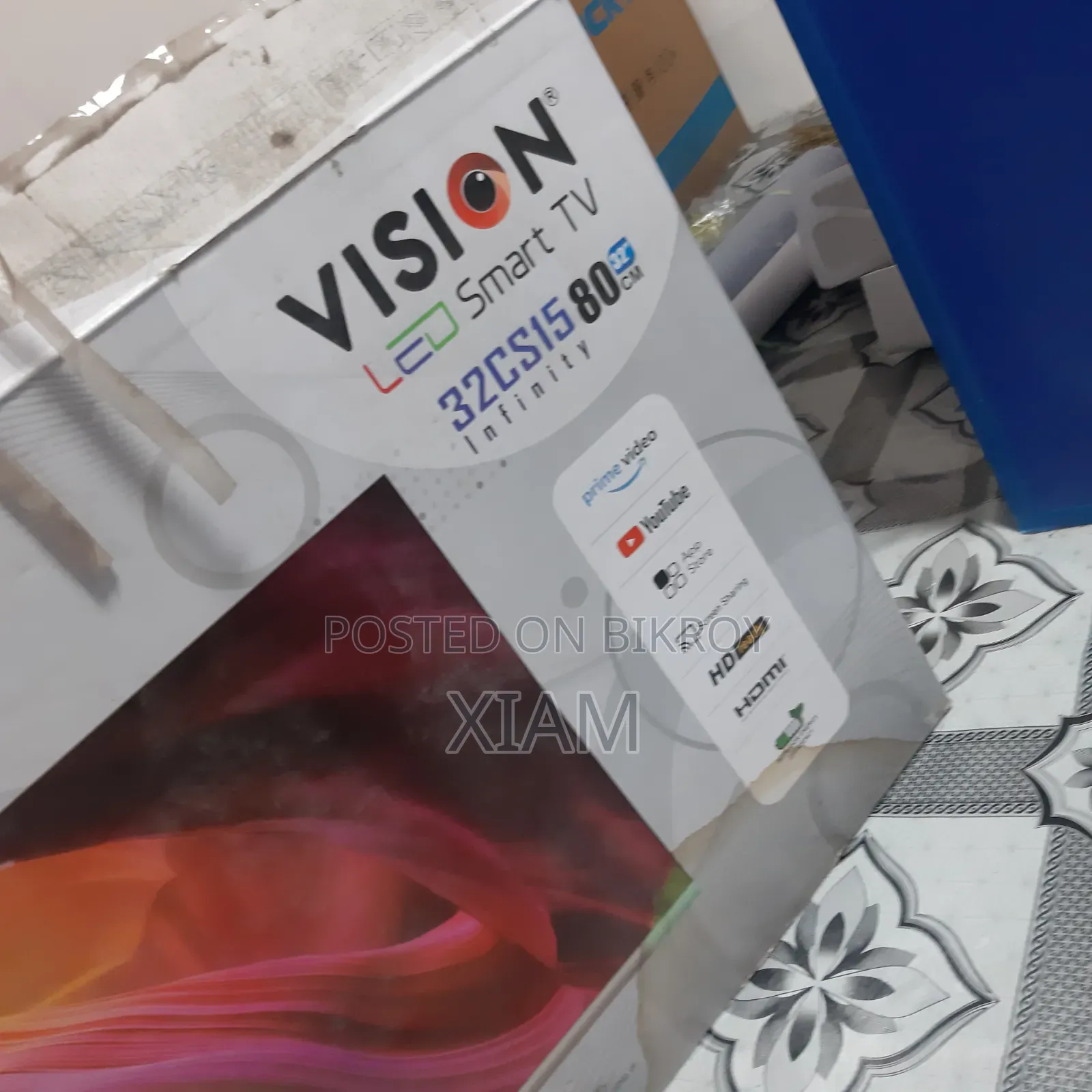 32" Vision Smart TV