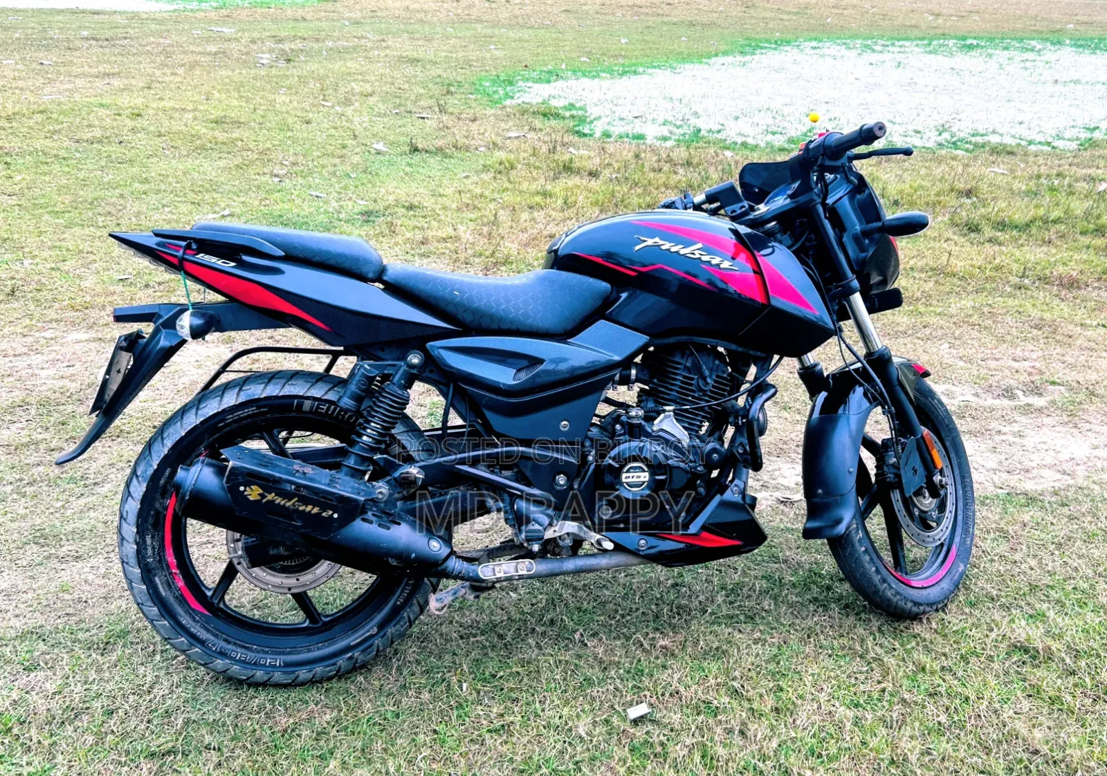 বাজাজ এভেঞ্জার ১৫০ স্ট্রিট ২০২১ কালো