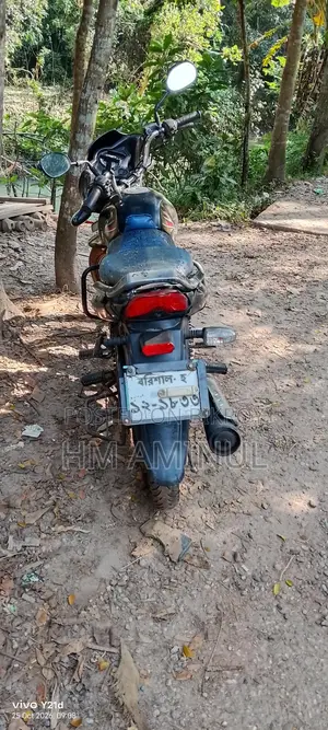 Mahindra Centuro 2011 Black