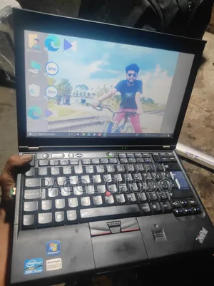 Laptop Lenovo ThinkPad X220 4GB Intel Core i5 HDD 128GB