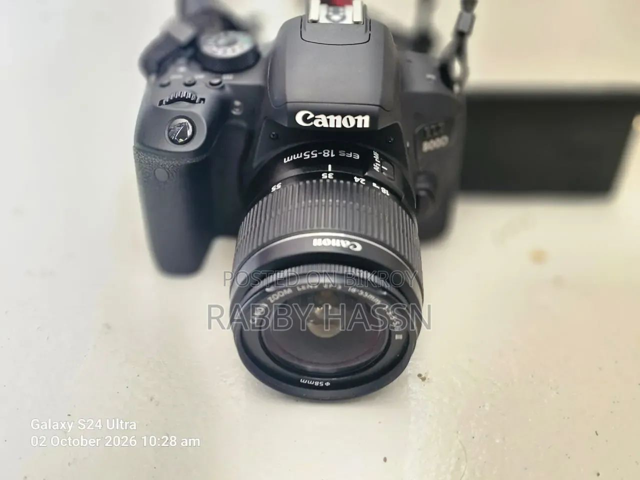 জরুরী বিক্রি: Canon 800D DSLR Camera (Singapore Variant)