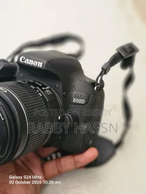 জরুরী বিক্রি: Canon 800D DSLR Camera (Singapore Variant)