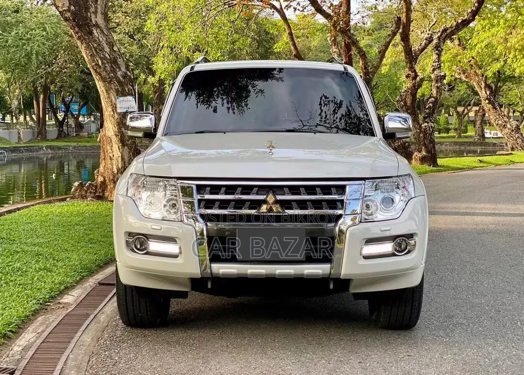 Mitsubishi Pajero V90 3.0 V6 GLS/GLX 2021 White