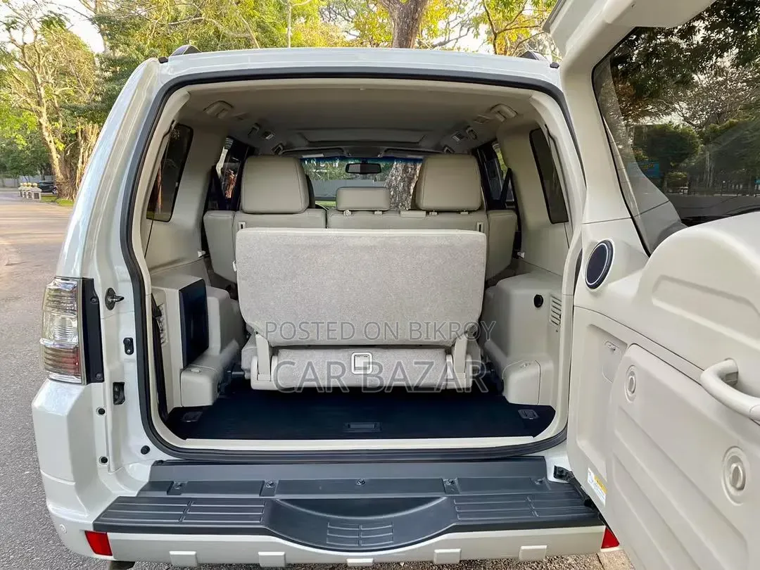 Mitsubishi Pajero V90 3.0 V6 GLS/GLX 2021 White