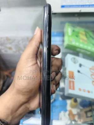 Samsung Galaxy M21 64 GB Black