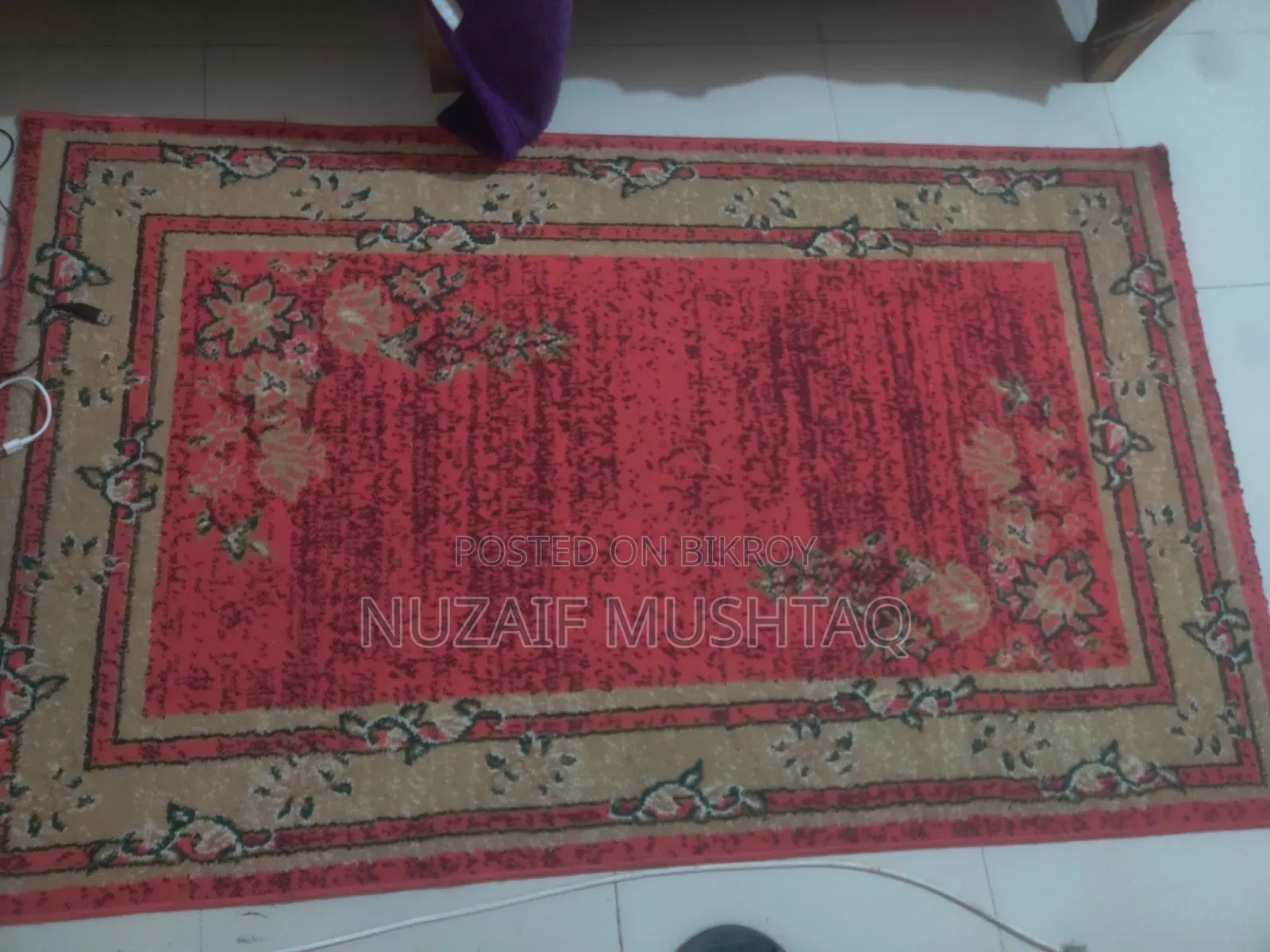 নতুনের মতো চমৎকার কার্পেট