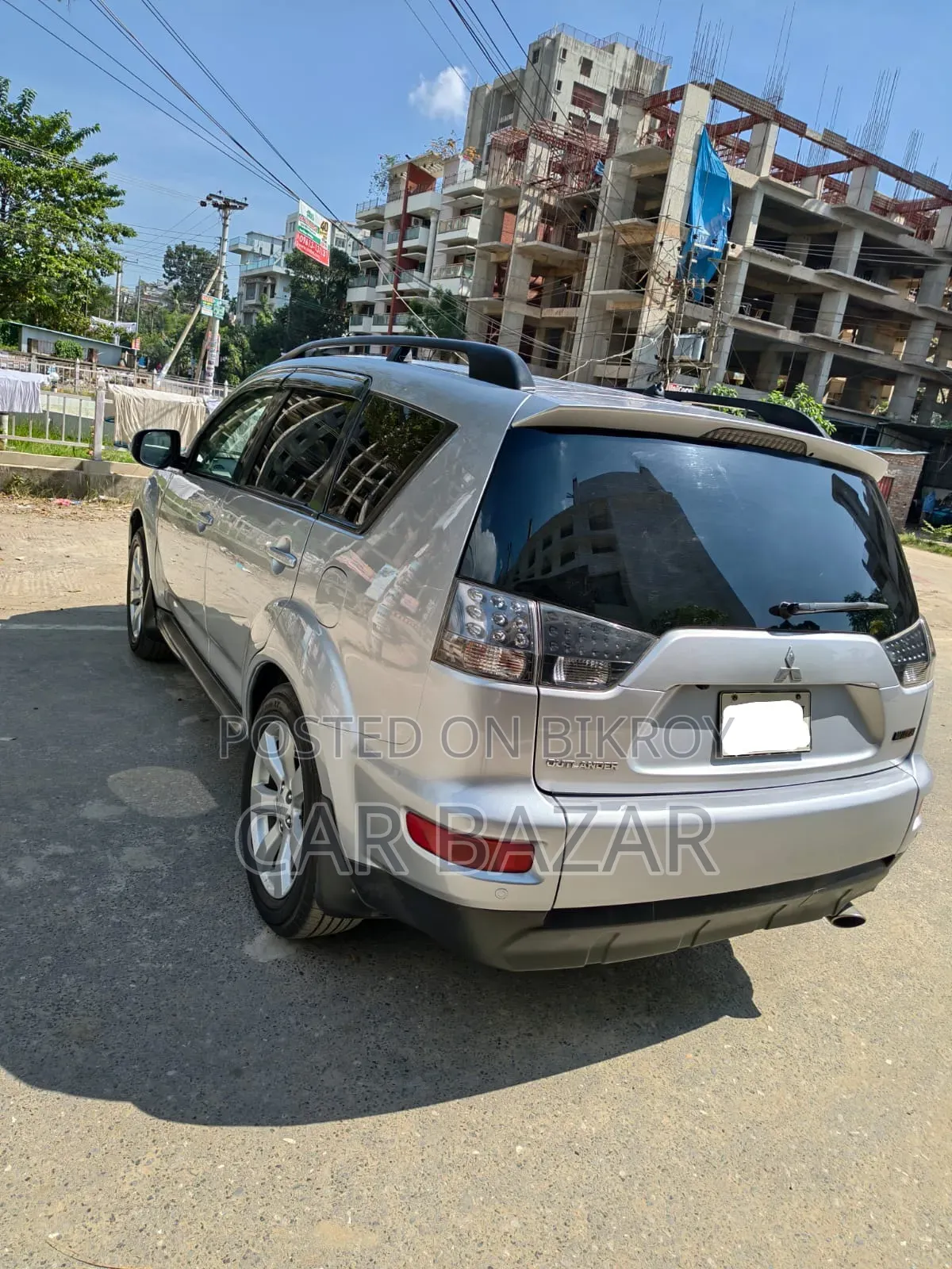 Mitsubishi Outlander 2011 Silver
