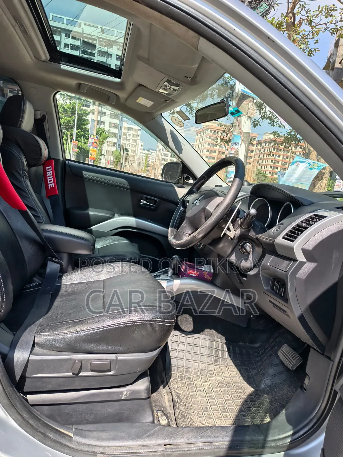 Mitsubishi Outlander 2011 Silver