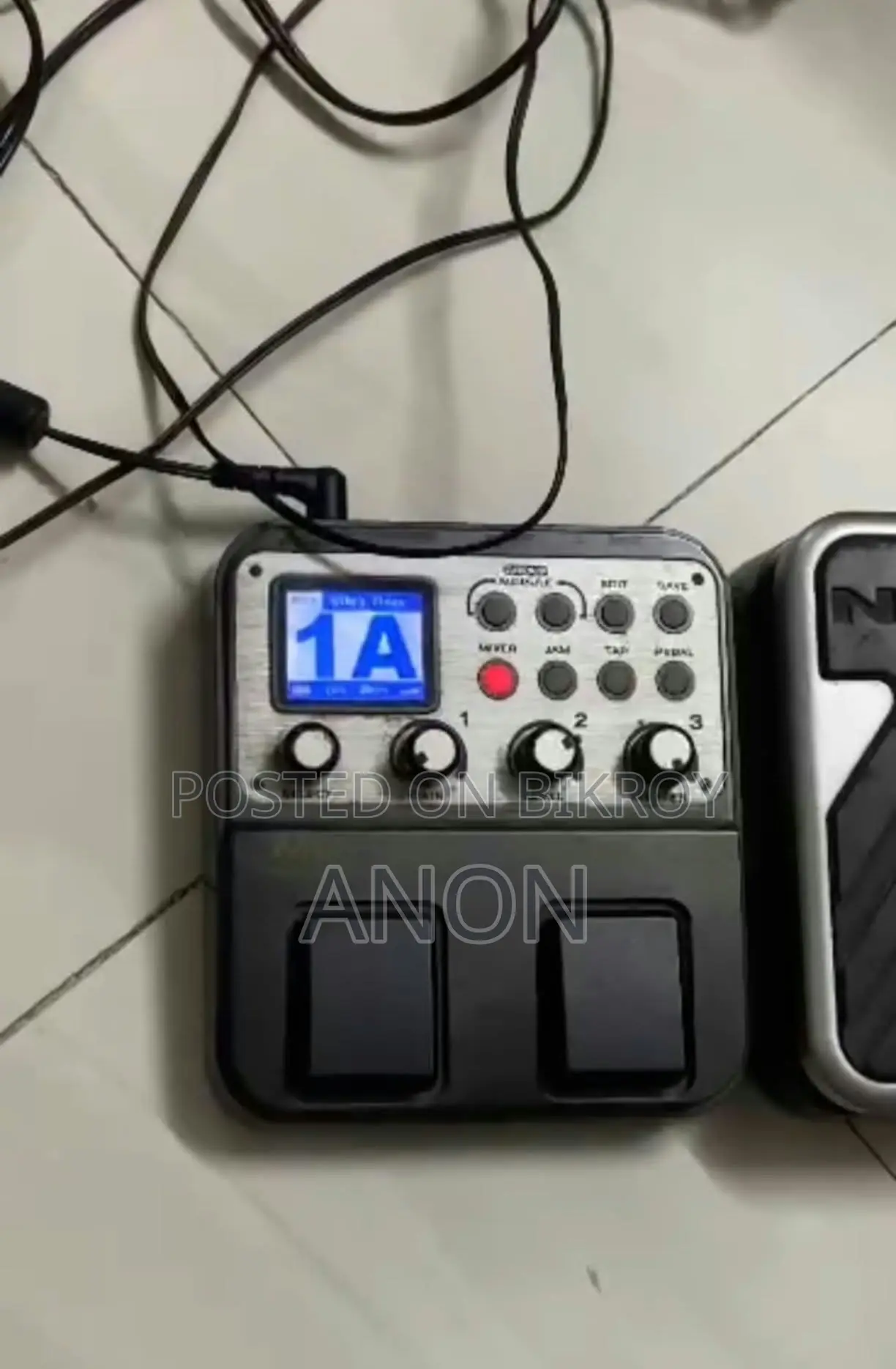 নাক্স এমজি ১০০ গিটার প্রসেসর