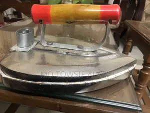 ম্যানুয়াল লন্ড্রি মেশিন