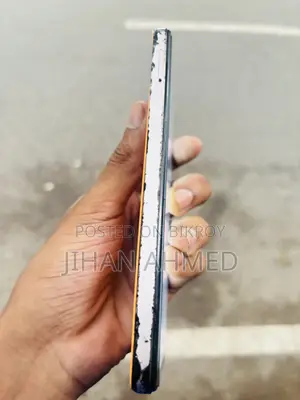 Infinix Hot 30i 128 GB Orange