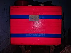ইনকোবেটর ১৭৬/৪০০