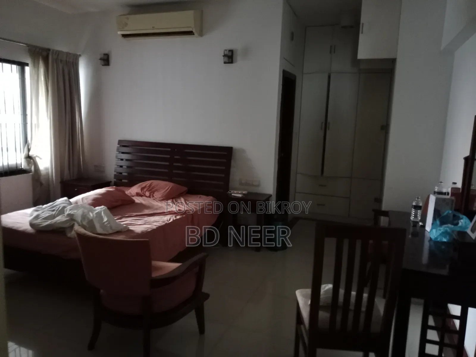 Furnished 4-Bedroom Apartment in Gulshan for rent