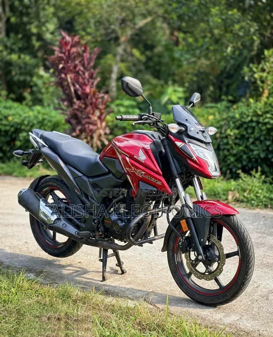 Honda X-Blade 160 2022 Red