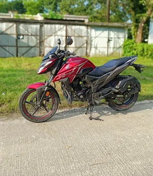 Honda X-Blade 160 2022 Red