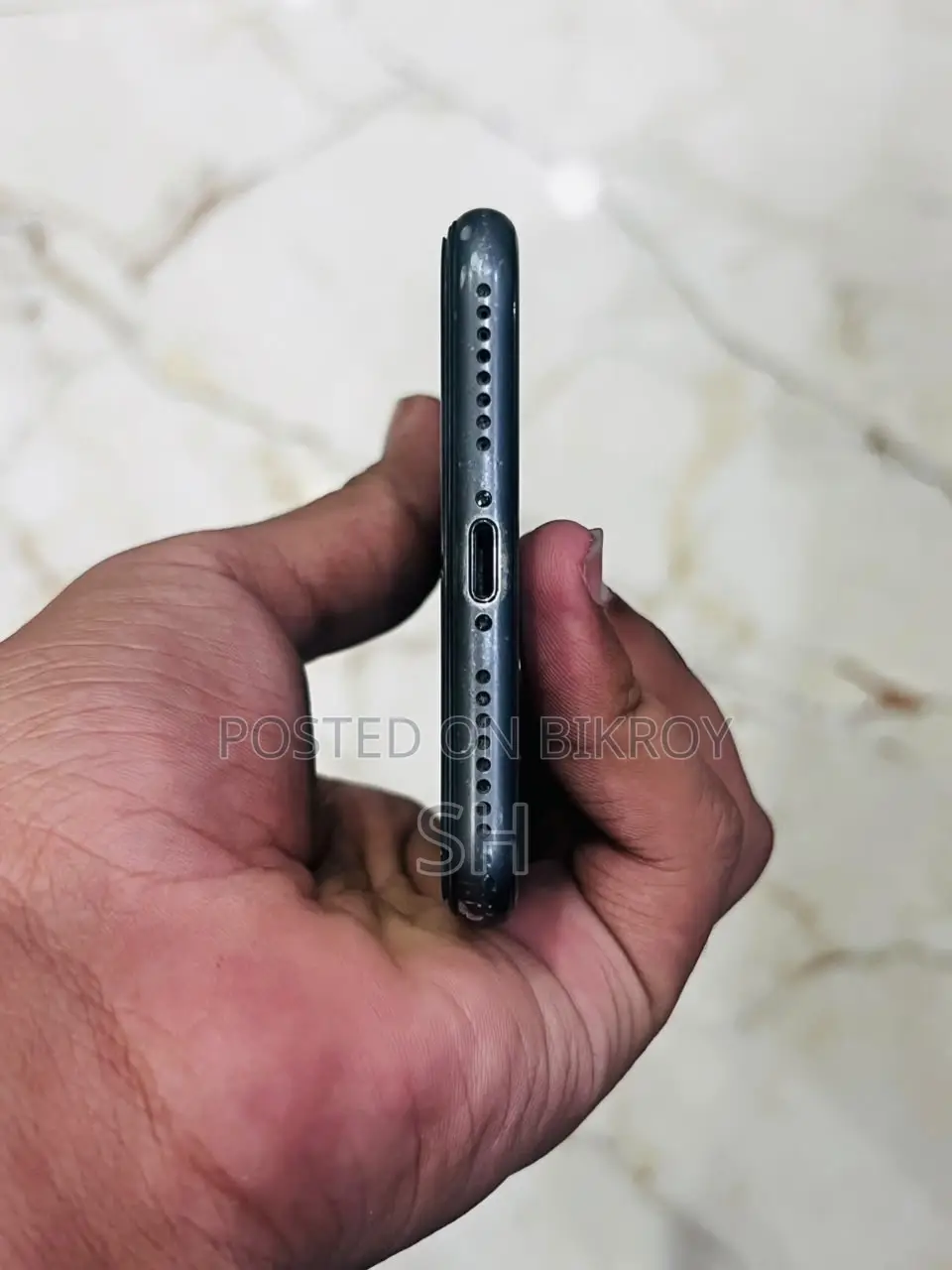 অ্যাপল আইফোন ৮ প্লাস ৬৪ জিবি ব্ল্যাক