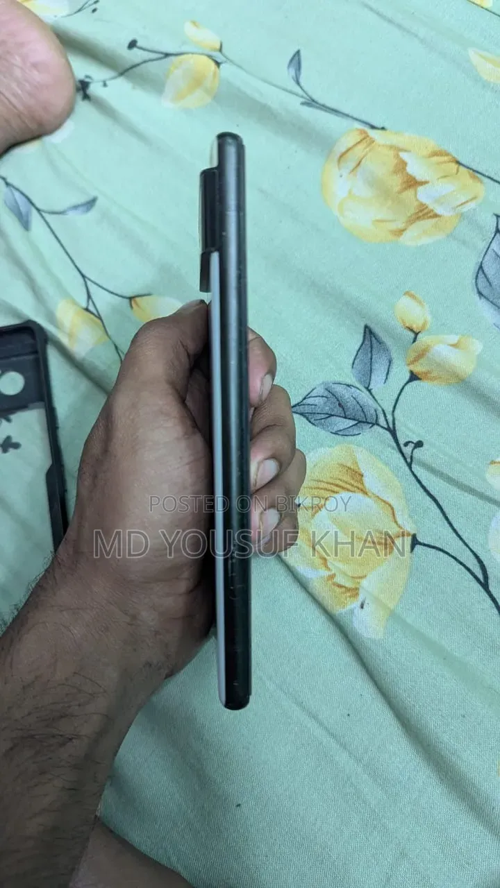 গুগল পিক্সেল ৬ ১২৮ জিবি সাদা