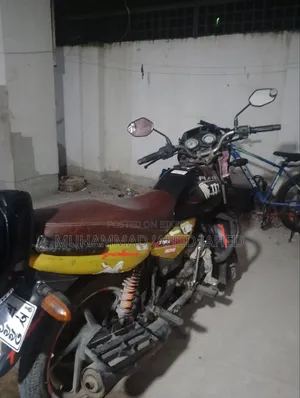 Boss Hoss BHC-3 LS2 2015 Yellow