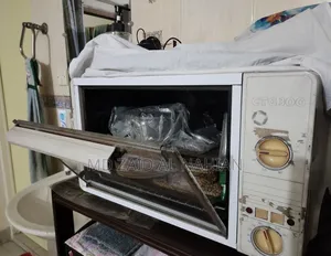 কেক তৈরির ওভেন