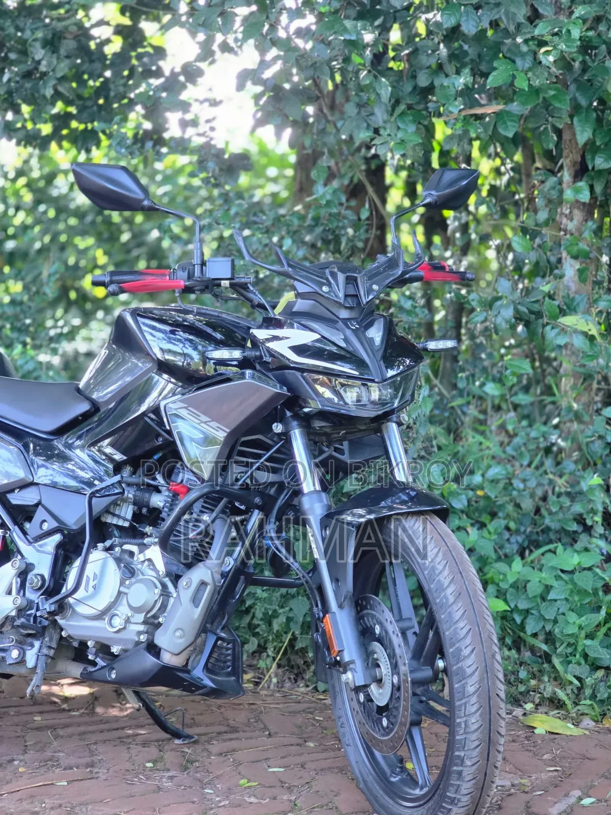 Hero Xtreme 125R 2025 Black