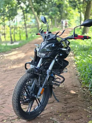 Hero Xtreme 125R 2025 Black