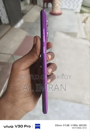 Motorola Edge 60 Pro 256 GB Purple