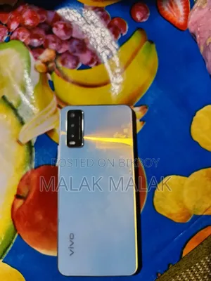 Vivo Y20 64 GB Silver